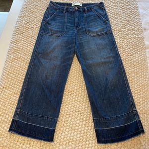 Abercrombie & Fitch high waisted cropped jeans